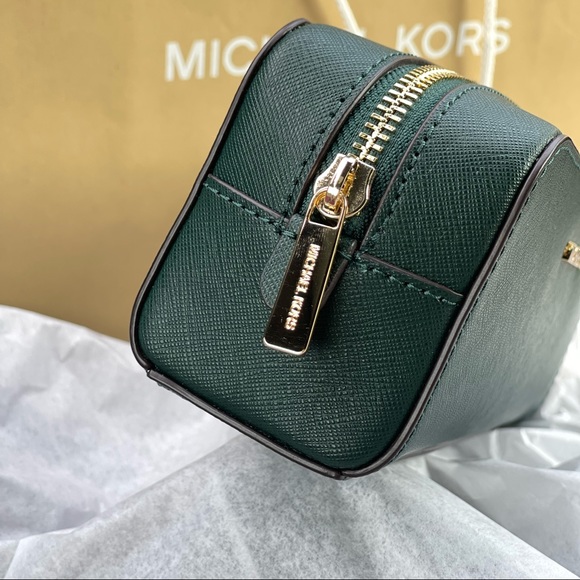 NWT MICHAEL KORS Medium Pencil Case Signature Leather Makeup Case - Picture 3 of 6